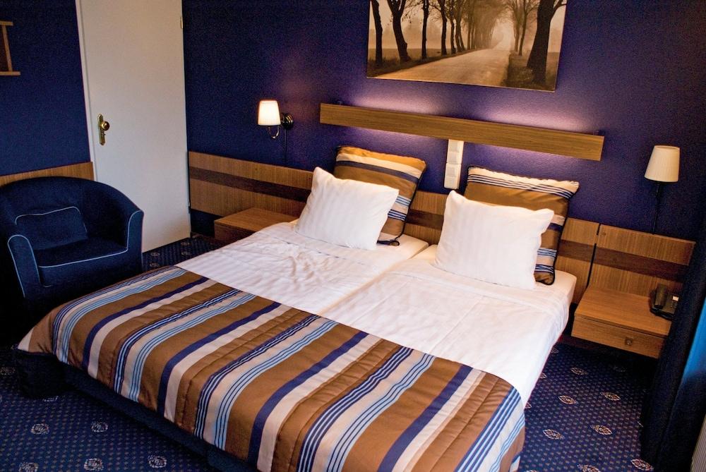 Fletcher Hotel - Restaurant Хейло Экстерьер фото